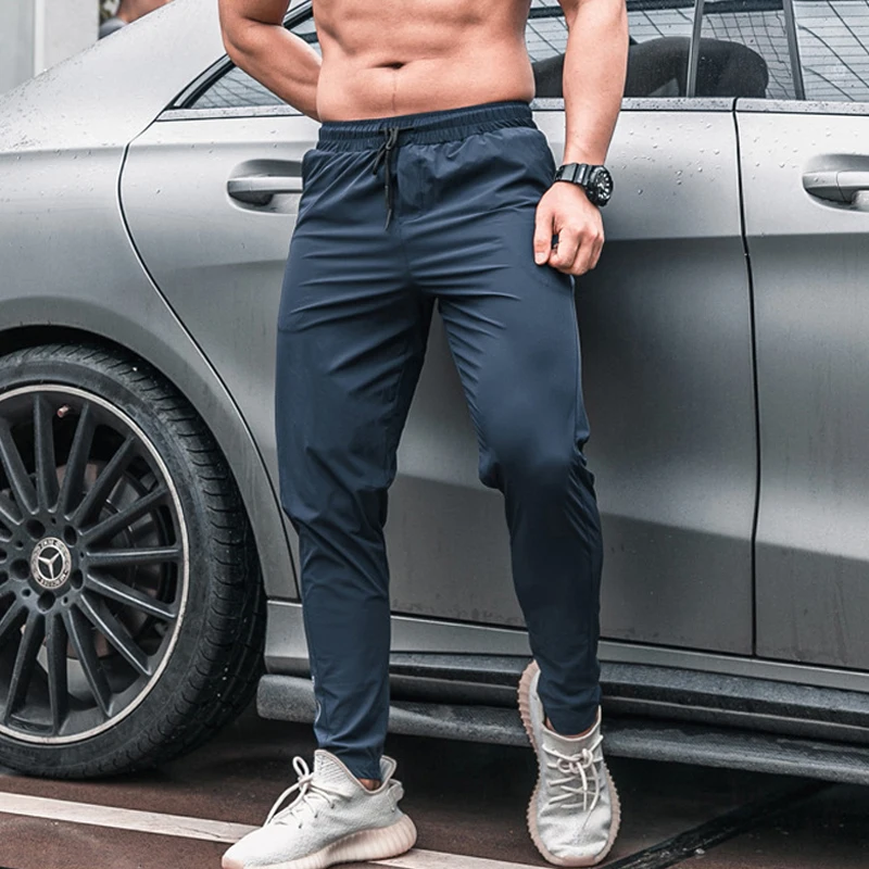 Мужские спортивные брюки с кар – обзор и цена Running Pant Jogger